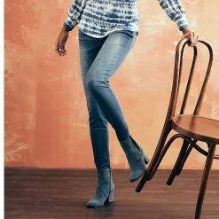 Hot Sale 🥰 Jeans 👩 Womens Democracy "Ab"solution® Jeggings 😍