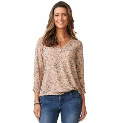 Outlet 🤩 Tops Plus Size Democracy 3/4 Sleeve V-Neck Knit Blouse 😀
